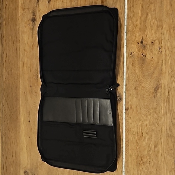 Gucci Clutch Briefcase - Picture 3 of 11